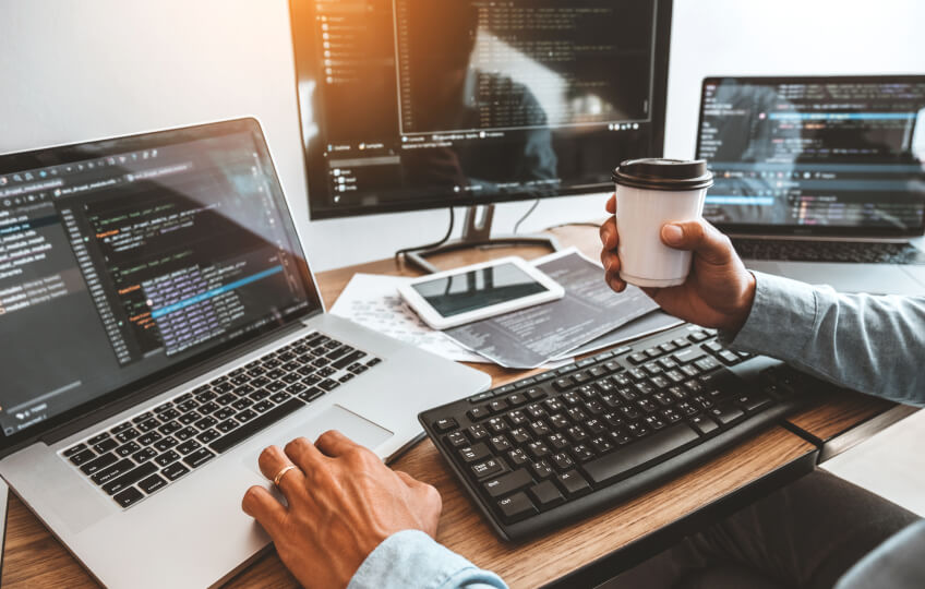 微软AI投入引发市场震荡，Meta财报提振科技板块信心